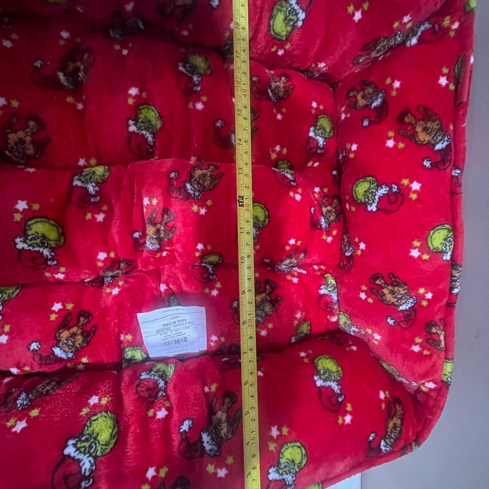 Grinch Red Cartoon Character Pet Bed - Picture 3 of 5